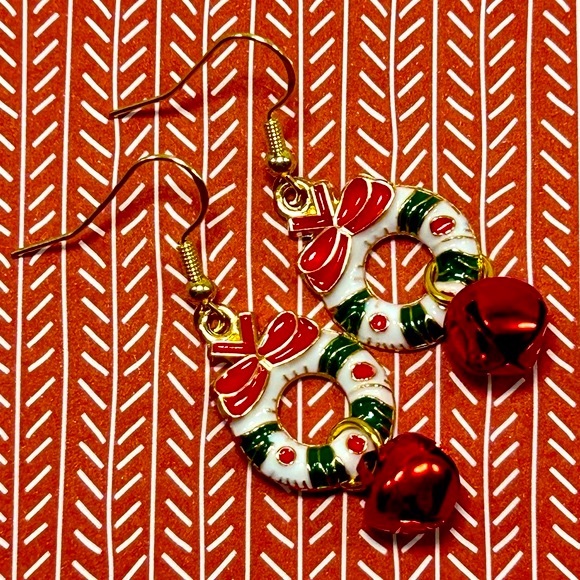 Handmade 14K Gold Plated Christmas Wreath Jingle Bell Earrings! - Picture 3 of 4